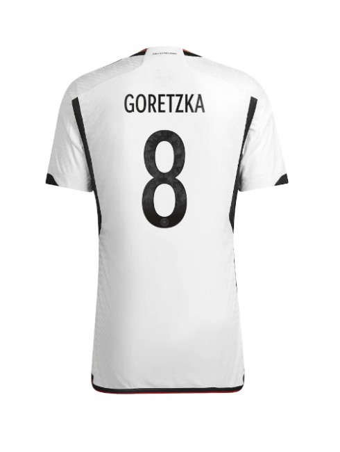 Tyskland Leon Goretzka #8 Replika Hemmakläder VM 2022 Kortärmad